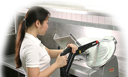 hospitality-cleaning-image.png